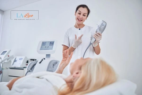 About us at LA Lipo Grimsby contact our team today!
